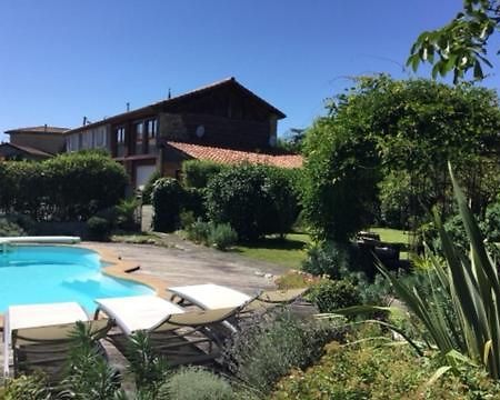 Loft Atypique Bed and Breakfast Villeneuve-de-Rivière Εξωτερικό φωτογραφία