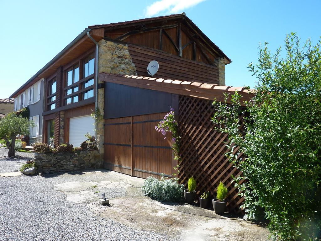 Loft Atypique Bed and Breakfast Villeneuve-de-Rivière Εξωτερικό φωτογραφία
